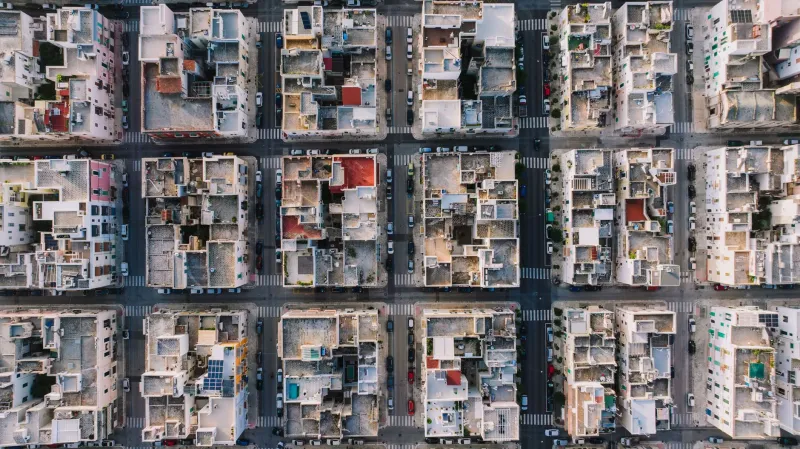 Connected or Stranded: How Your Street's Place in the Grid Shapes Every Morning You'll Ever Spend There